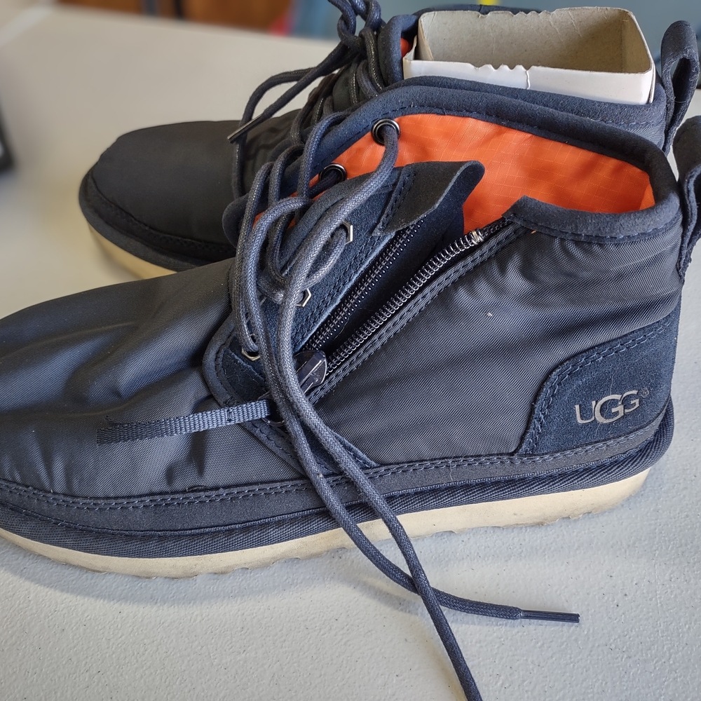 UGG For Men Neumel Zup Up Navy Boots with Orange Lining Sz 7
